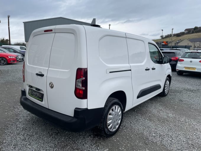 2025 Vauxhall Combo