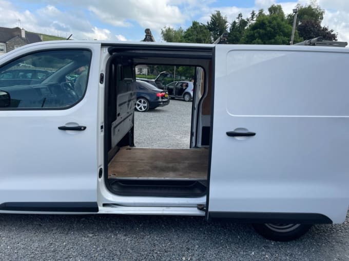2025 Vauxhall Vivaro
