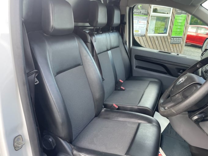 2025 Vauxhall Vivaro