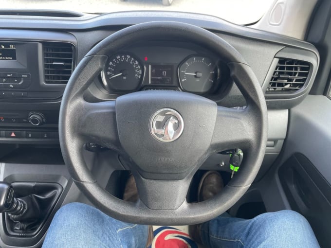 2025 Vauxhall Vivaro