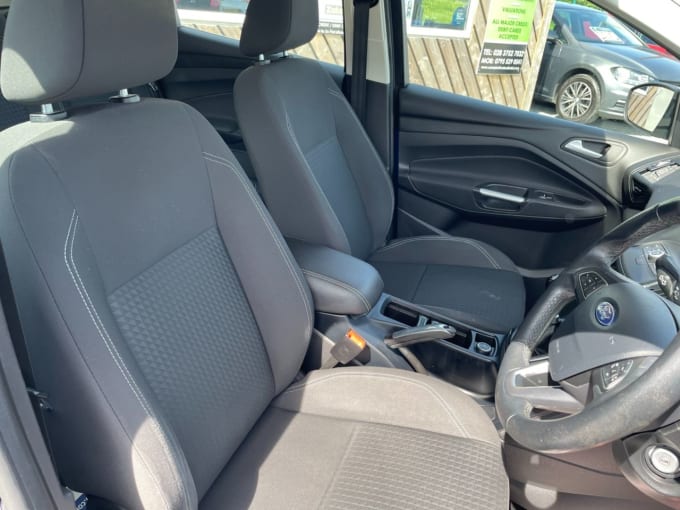 2025 Ford C-max