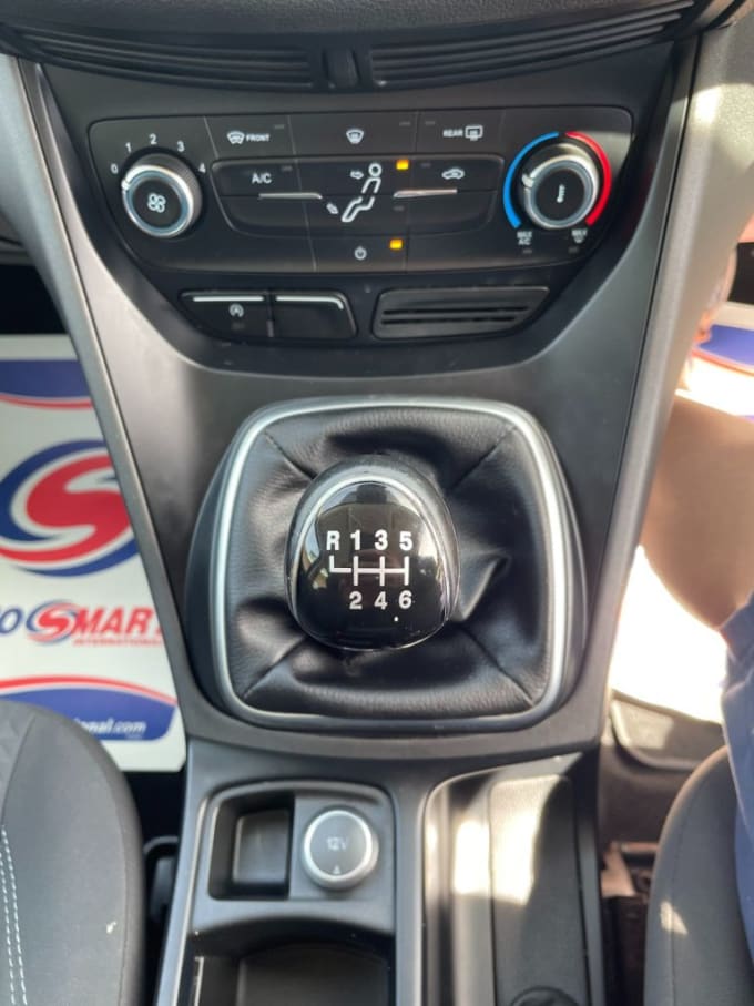 2025 Ford C-max