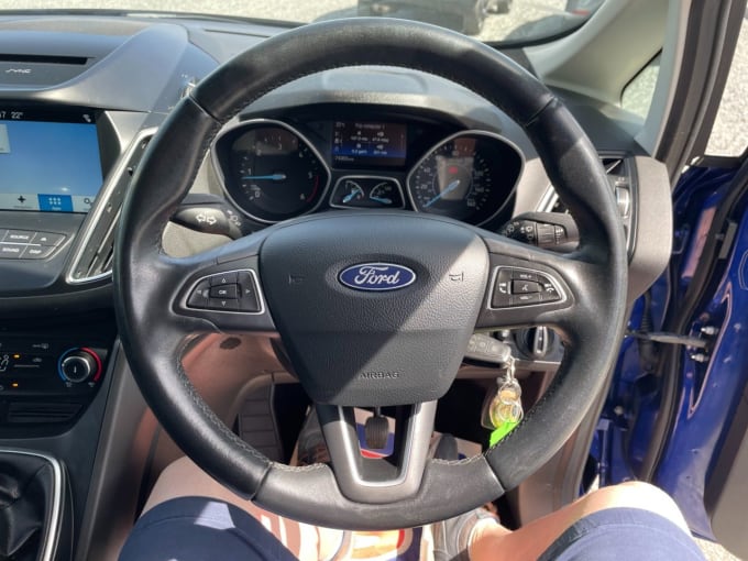 2025 Ford C-max