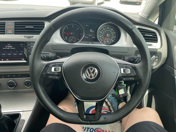 2025 Volkswagen Golf