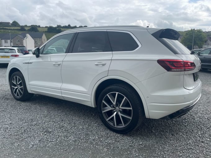2025 Volkswagen Touareg
