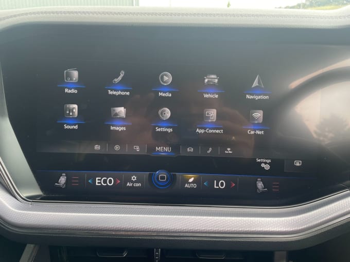 2025 Volkswagen Touareg