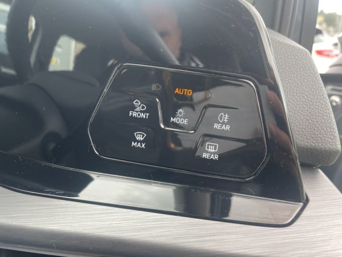 2025 Volkswagen Golf