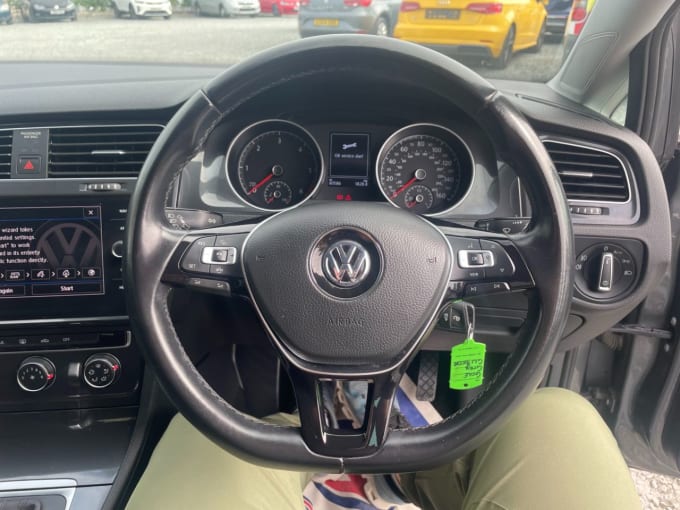 2025 Volkswagen Golf