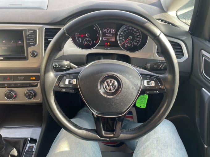 2025 Volkswagen Golf Sv