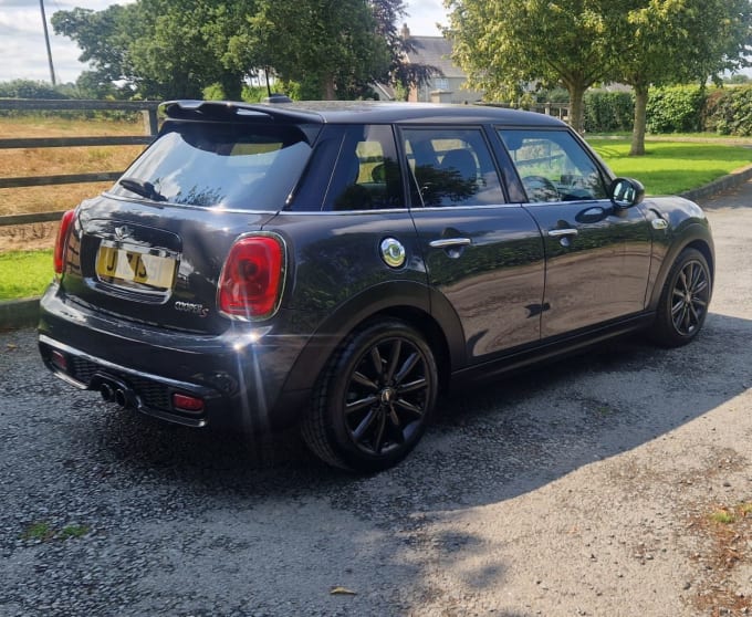 2024 Mini Hatch Cooper