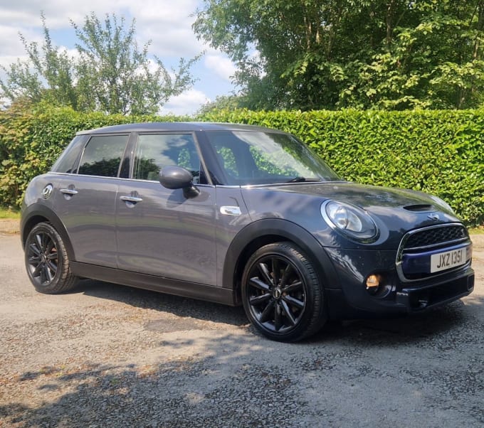 2024 Mini Hatch Cooper