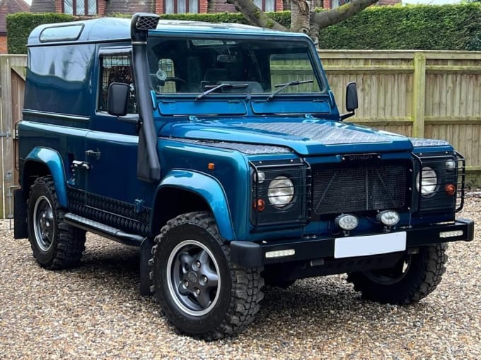 2025 Land Rover Defender