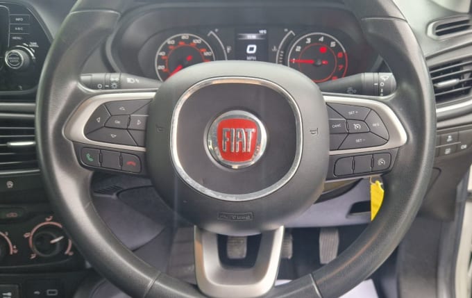 2025 Fiat Tipo
