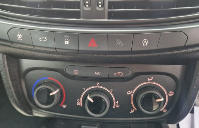 2025 Fiat Tipo