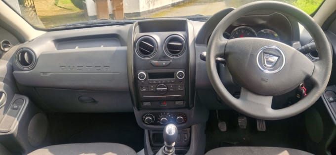 2025 Dacia Duster