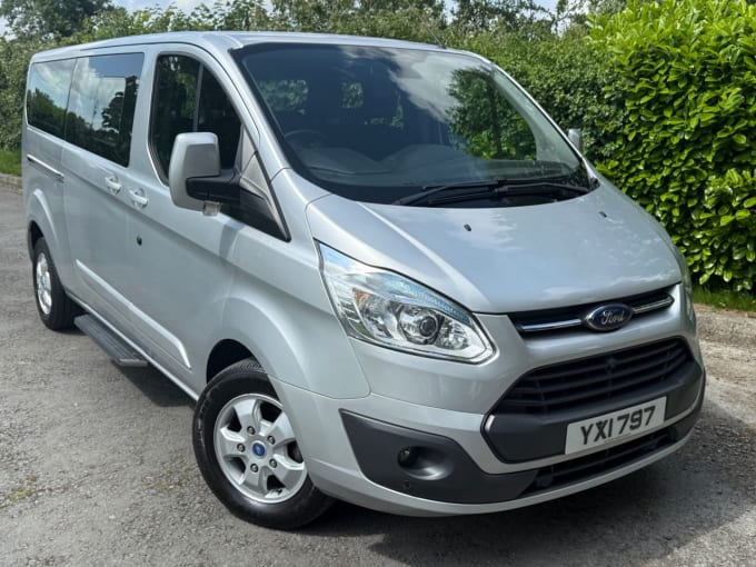 2025 Ford Tourneo Custom