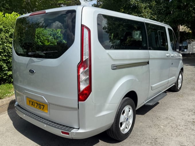 2025 Ford Tourneo Custom