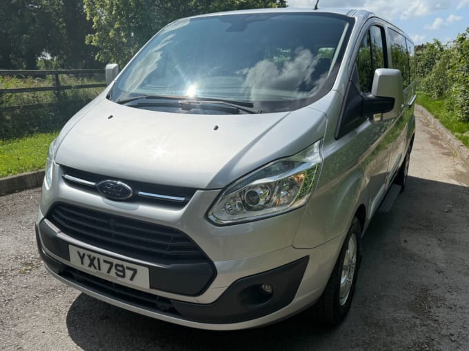 2025 Ford Tourneo Custom