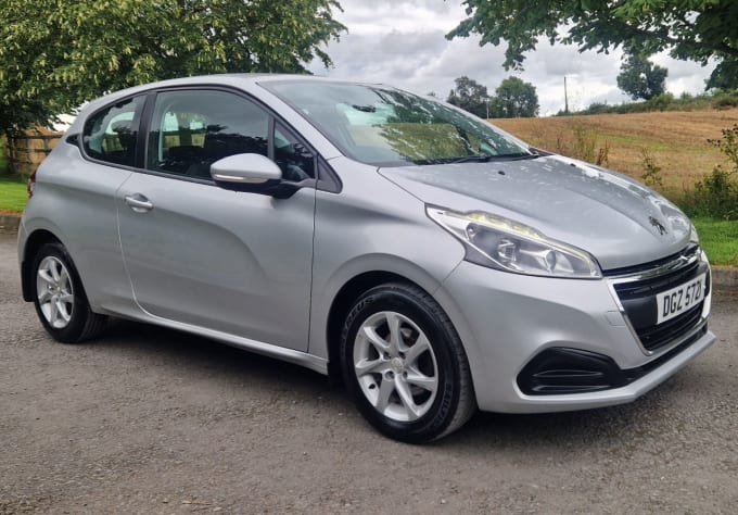 2025 Peugeot 208