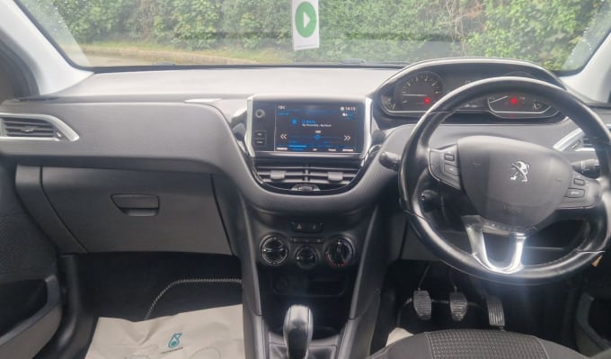 2017 Peugeot 208