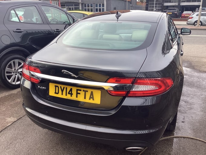 2014 Jaguar Xf