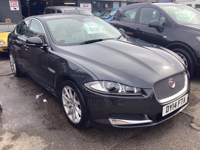 2014 Jaguar Xf
