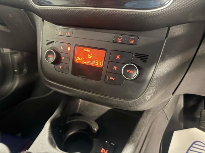 2012 Fiat Punto