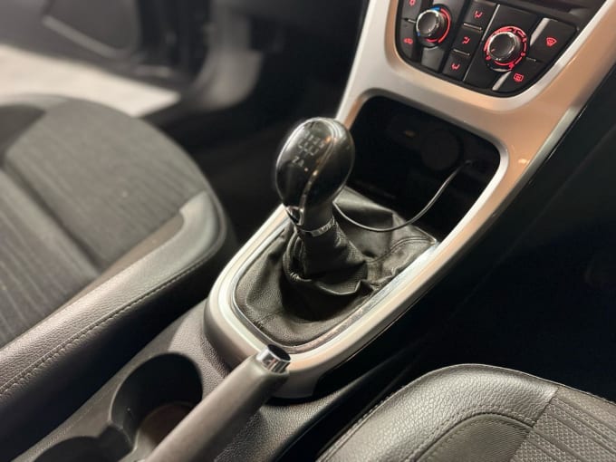 2015 Vauxhall Astra