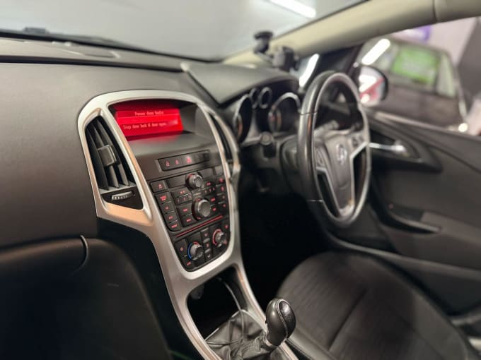2015 Vauxhall Astra
