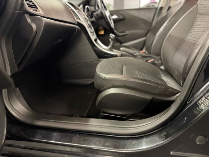 2015 Vauxhall Astra