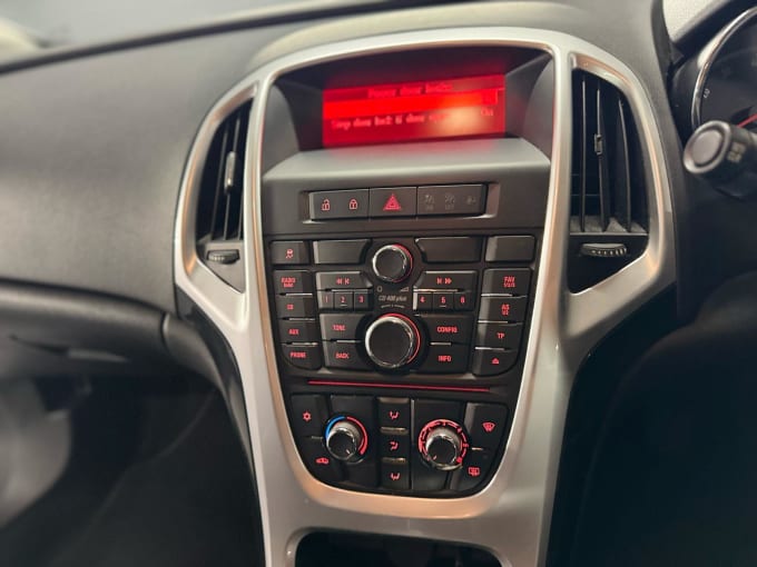 2015 Vauxhall Astra