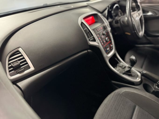 2015 Vauxhall Astra