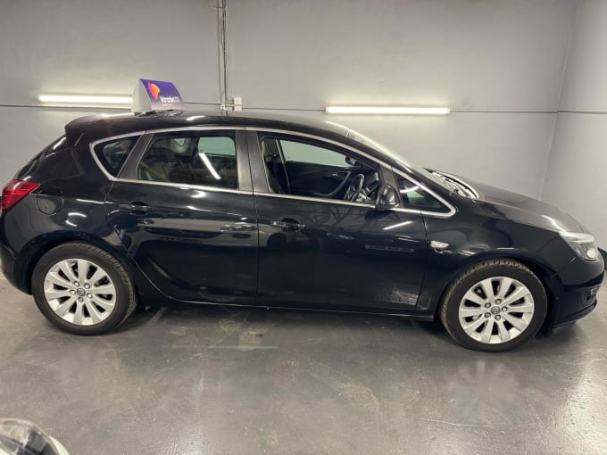 2013 Vauxhall Astra