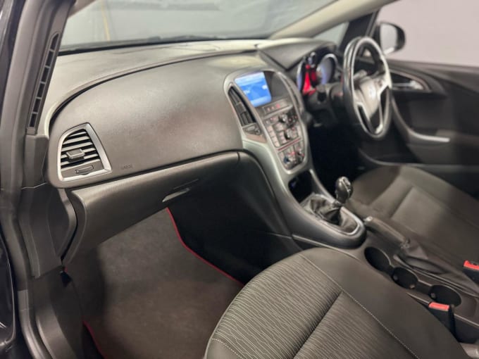 2013 Vauxhall Astra
