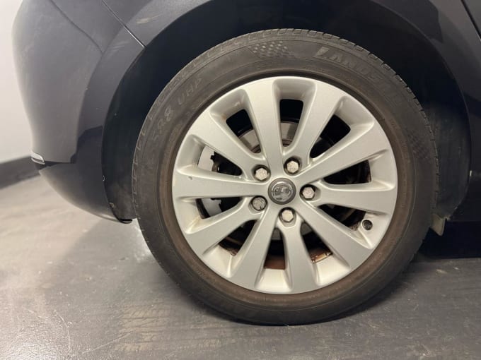 2013 Vauxhall Astra