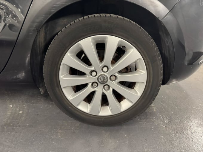 2013 Vauxhall Astra