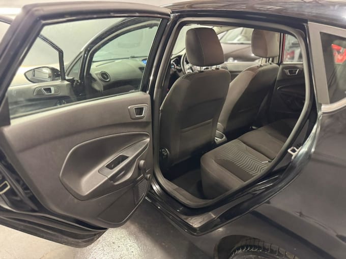 2015 Ford Fiesta
