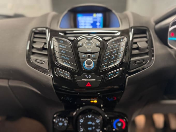 2015 Ford Fiesta