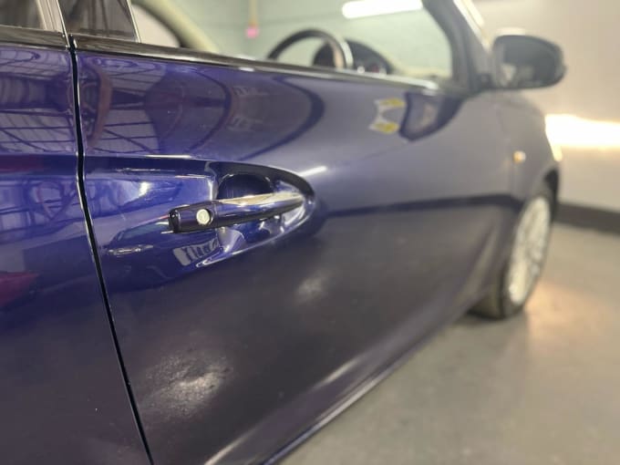 2014 Vauxhall Adam