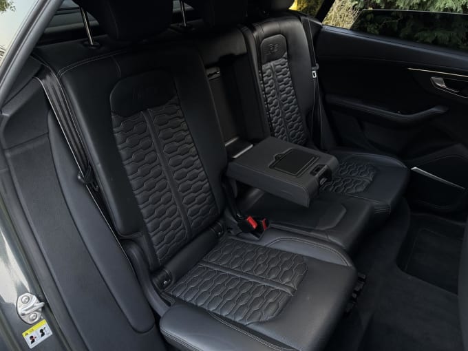 2020 Audi Rsq8