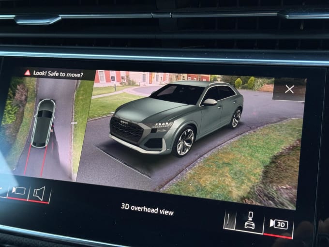 2020 Audi Rsq8