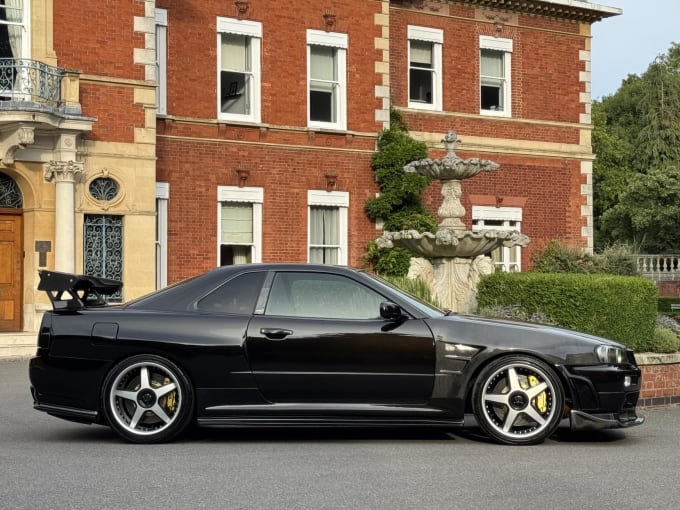 1998 Nissan Skyline
