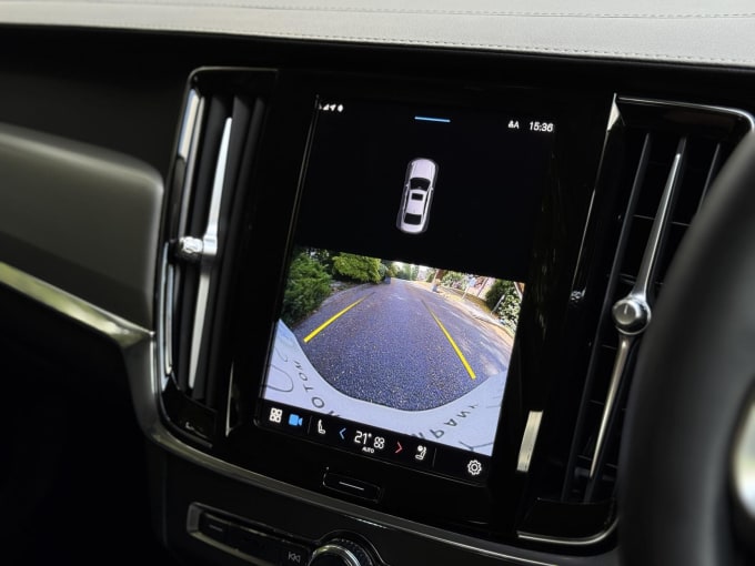 2023 Volvo S90