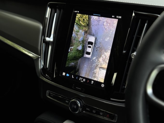 2023 Volvo S90