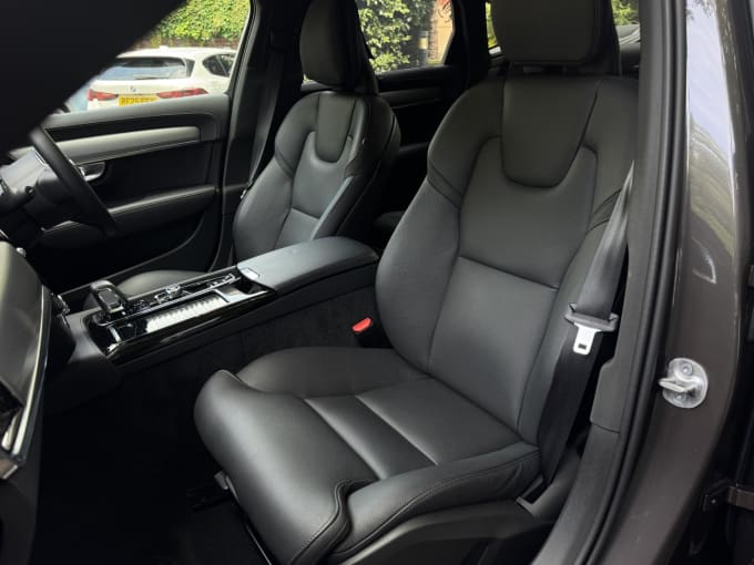 2023 Volvo S90
