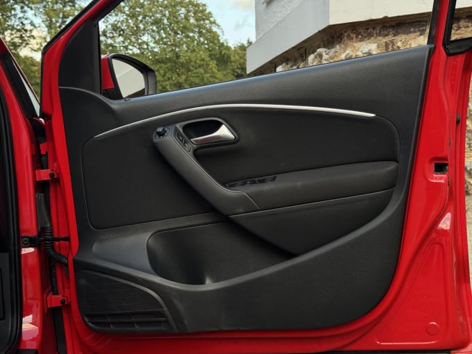 2017 Volkswagen Polo