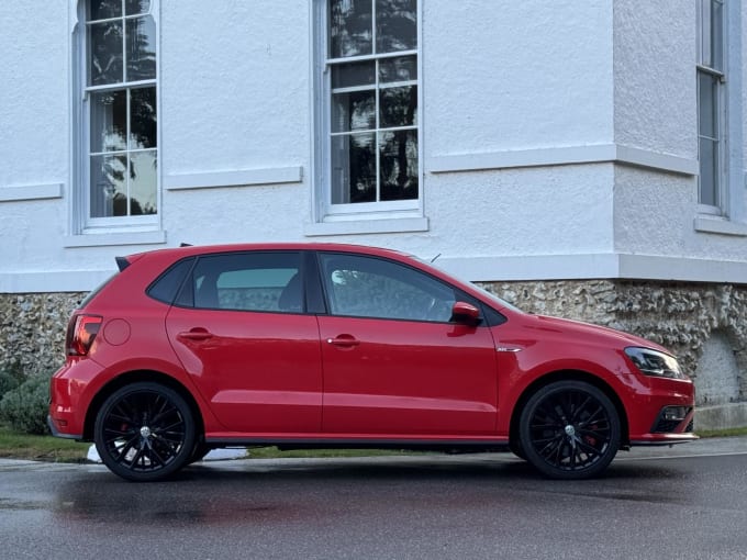 2017 Volkswagen Polo
