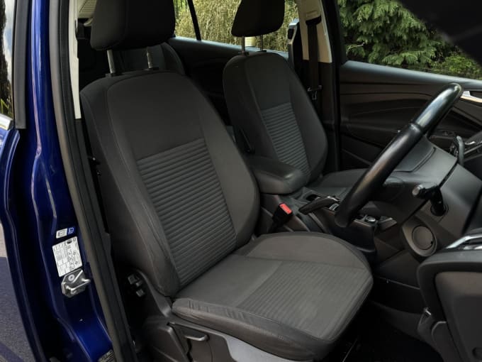 2017 Ford Grand C-max
