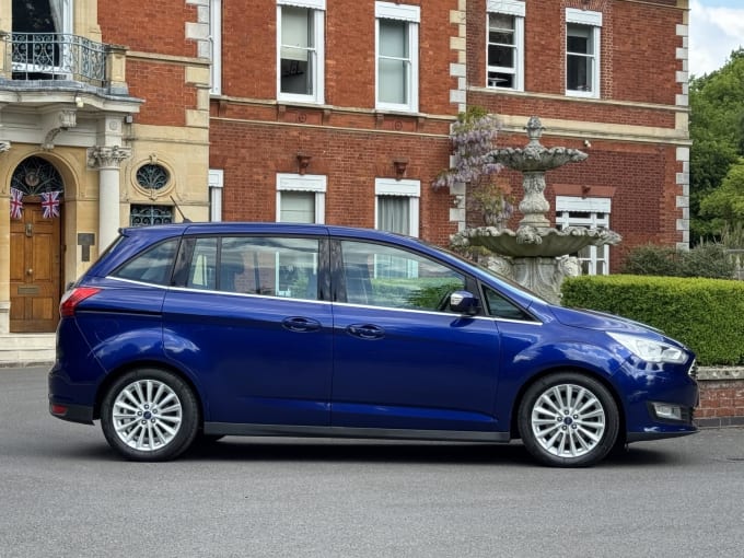 2017 Ford Grand C-max