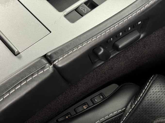 2010 Aston Martin Db9